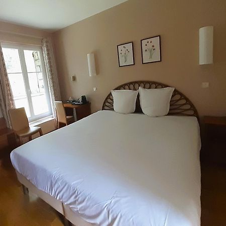 Hostellerie Du Lys Lamorlaye Esterno foto